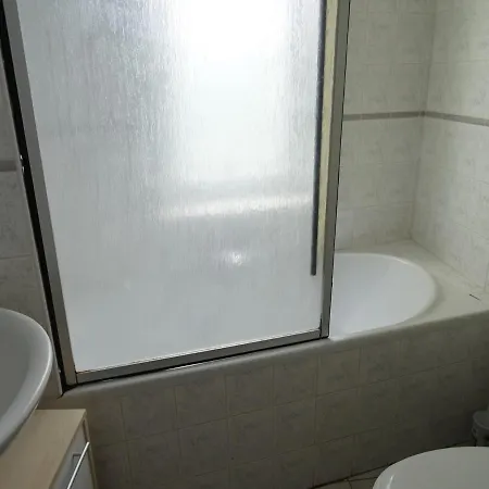 Maison T3 Proche Plage, Commerces Et Gare, Terrasse, Equipee, Quartier Arago, - Fr-1-92-701 * Les Sables-d'Olonne