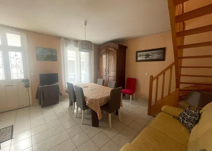 Maison T3 Proche Plage, Commerces Et Gare, Terrasse, Equipee, Quartier Arago, - Fr-1-92-701 度假居 莱萨布勒-多洛讷