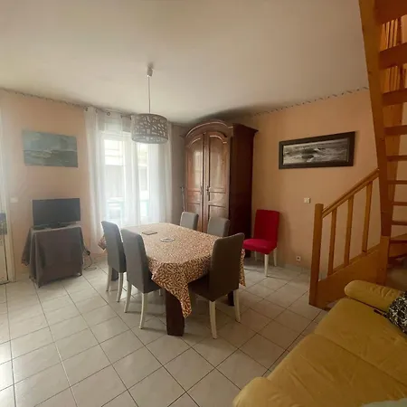 Maison T3 Proche Plage, Commerces Et Gare, Terrasse, équipée, Quartier Arago, - Fr-1-92-701 Hébergement de vacances Les Sables-dʼOlonne